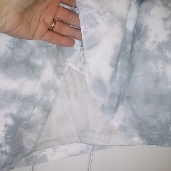 Real Running Shorts w/pockets, built in liner/panty Size XL (16-18) Grey marble - Picture 7 of 7
